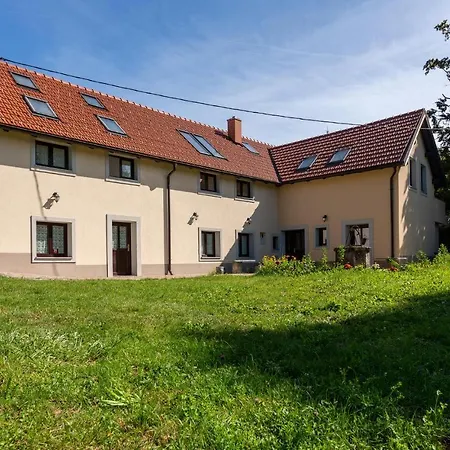 펜션 Nice Home In Col With House A Panoramic View Zoll