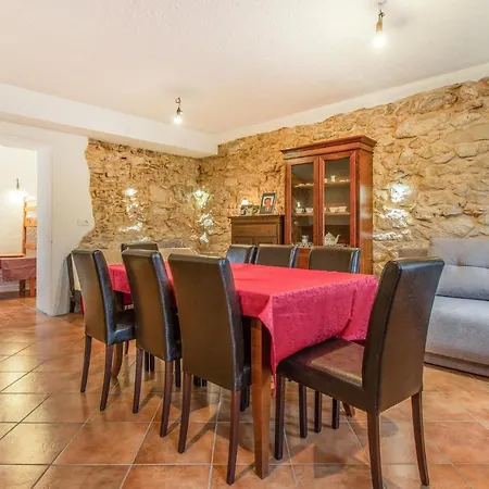 3 Bedroom Pet Friendly In بيت للعطل *