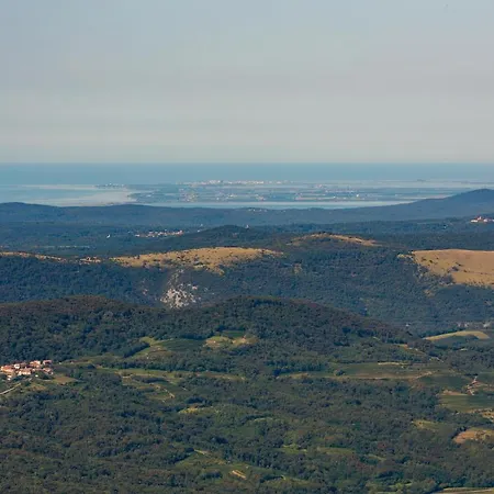 3 Bedroom Pet Friendly In Hébergement de vacances *