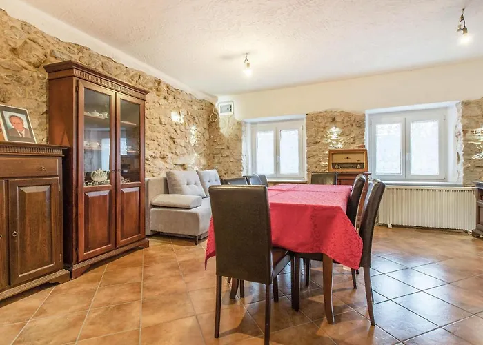 3 Bedroom Pet Friendly In * Zoll